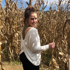 Meet your Posher, Courtney